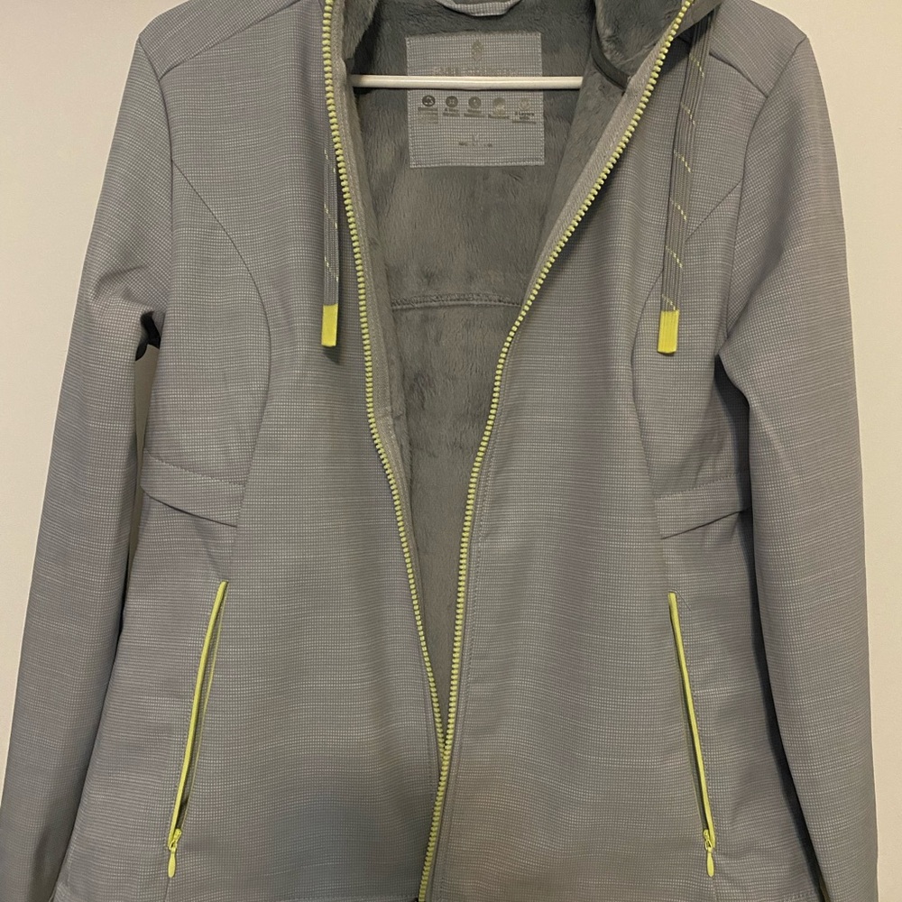 Free Country Gray Ski Jacket with Water-Resistant Material